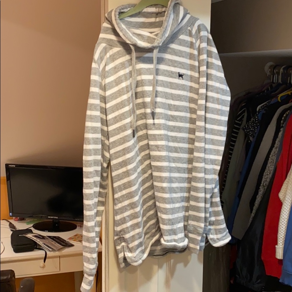 Black Dog sweatshirt